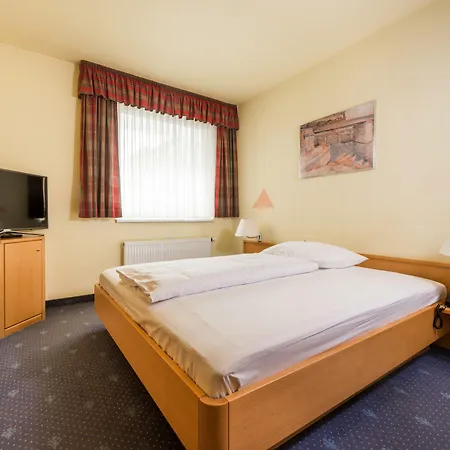 Novapark Flugzeughotel Szálloda