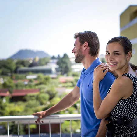 Szálloda Novapark Flugzeughotel Graz