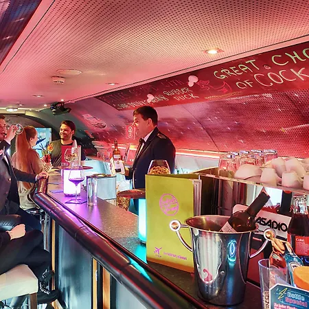 Szálloda Novapark Flugzeughotel 3*