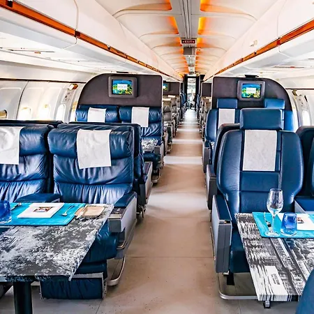 Novapark Flugzeughotel Otel