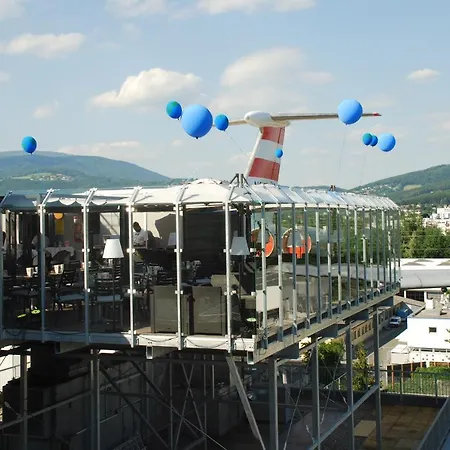 Novapark Flugzeughotel 3* グラーツ