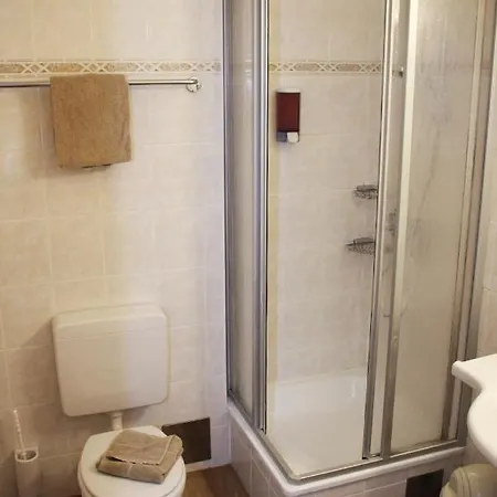 Szálloda Novapark Flugzeughotel 3*