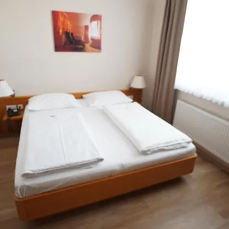 Novapark Flugzeughotel Hotel 3*