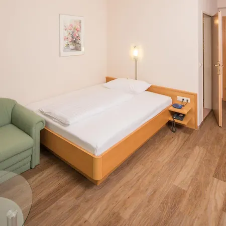 Novapark Flugzeughotel Hotel