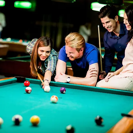 Novapark Flugzeughotel Szálloda