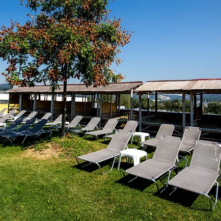 Novapark Flugzeughotel 3* 그라츠