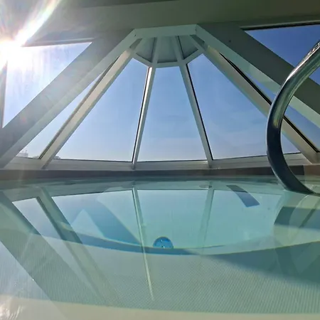 Novapark Flugzeughotel 3* Graz
