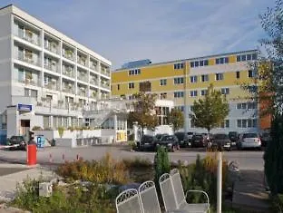 Novapark Flugzeughotel Otel