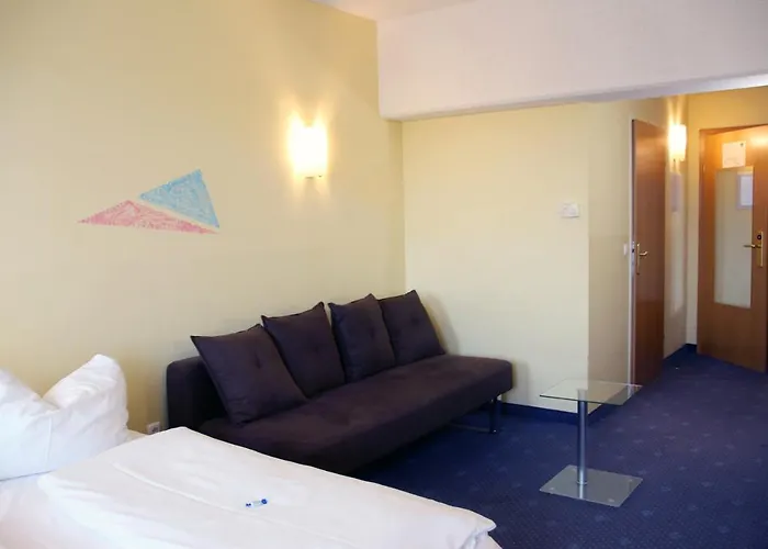 Hotel Novapark Flugzeughotel Graz