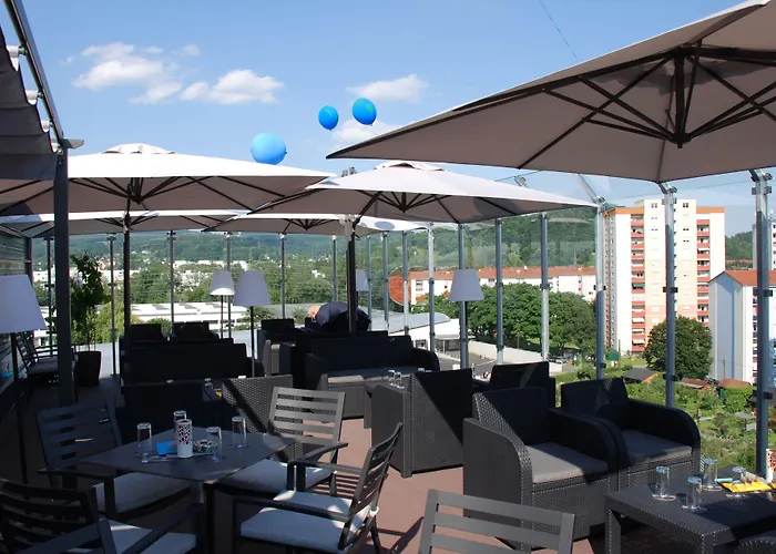 Novapark Flugzeughotel 格拉茨